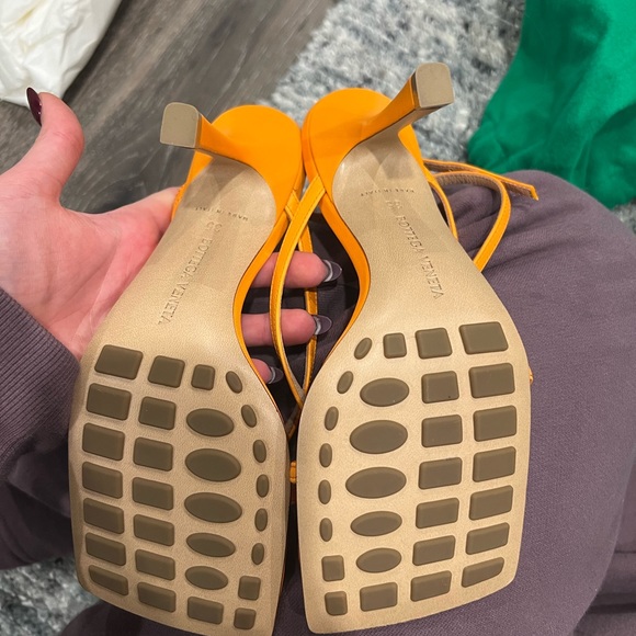 Bottega Veneta Orange Stretch Heeled Sandals - Picture 4 of 8